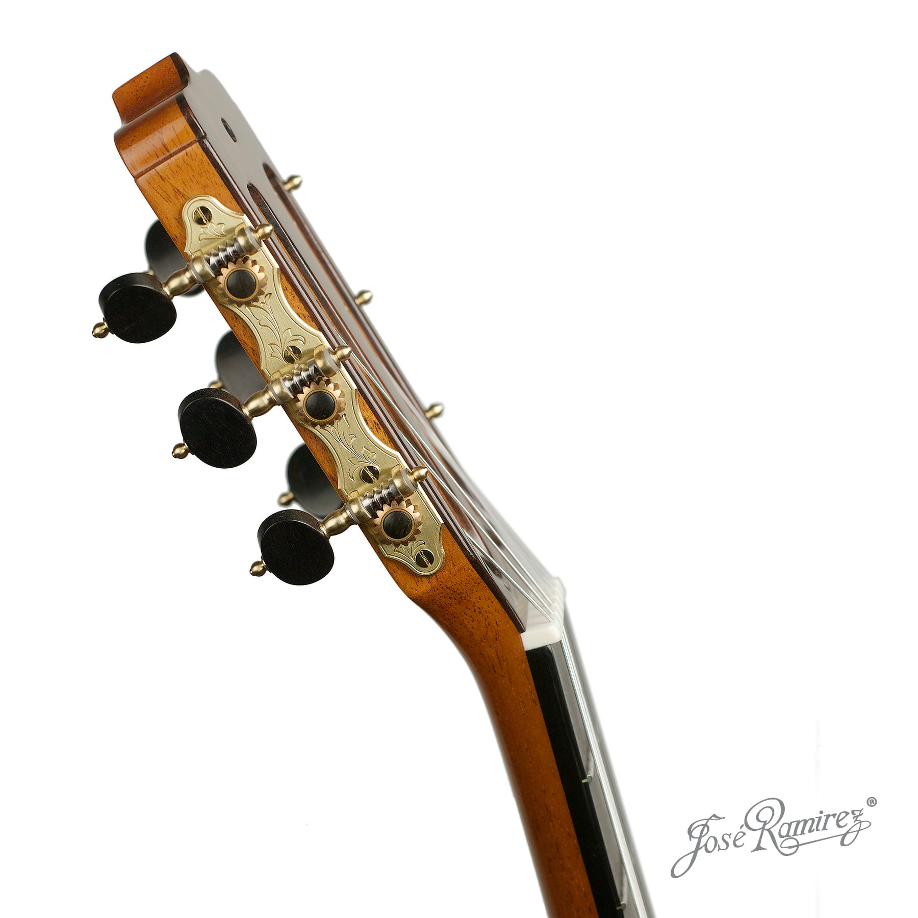 Headstock of the Mangoré handmade guitar by Ramírez Guitars.