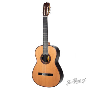Guitarra clásica española de alta gama Ramírez, edición conmemorativa 140 aniversario.
